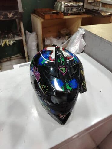 Boşqablar: Tecili satilir 1 ci Kros kaska 50 azn 2 ci Sabrina 15 sumka 30 — 3