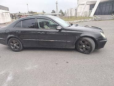 mini cooper kreditle: Mercedes-Benz E-Class: 2.7 l | 2003 il Sedan — 6