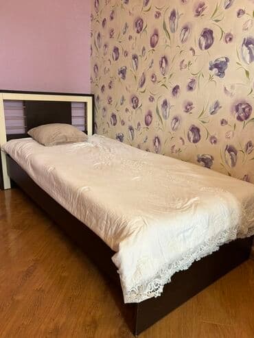 tək kravat: İşlənmiş, Təknəfərlik çarpayı, Bazalı, Matrassız, Siyirməsiz — 1