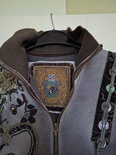 Jaket “Signet 1981”. Az geyinilib, yeni kimi qalıb. - Rəng: boz — 3