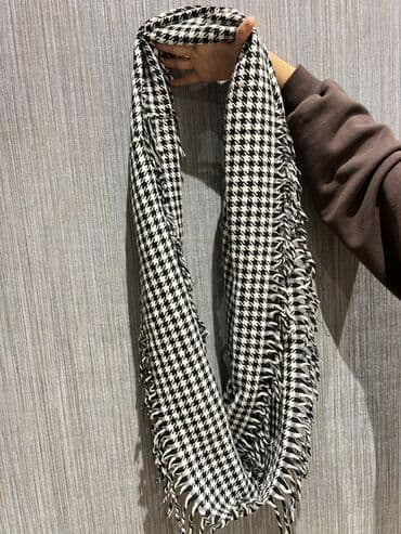 Hicab: Qara-ağ “houndstooth” naxışlı şərf - Klassik qara-ağ dama — 1
