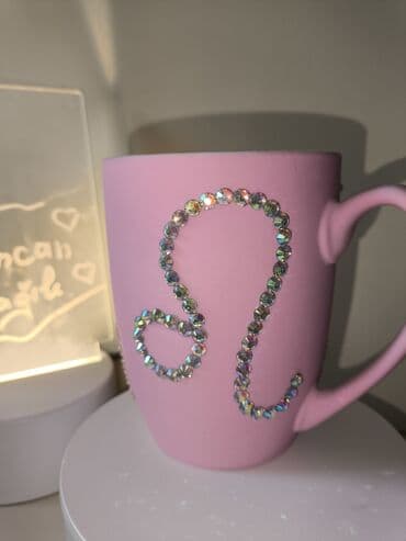 hərflərin bəzəkli yazılışı: Fincanlar, Keramika, 1 əd — 5