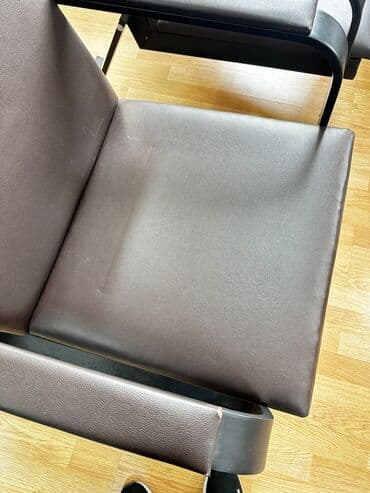 Ofis mebeli: İşlənmiş, Divan, Jurnal masası, 2 kreslo, Divan, Bazasız, Açılmayan — 3