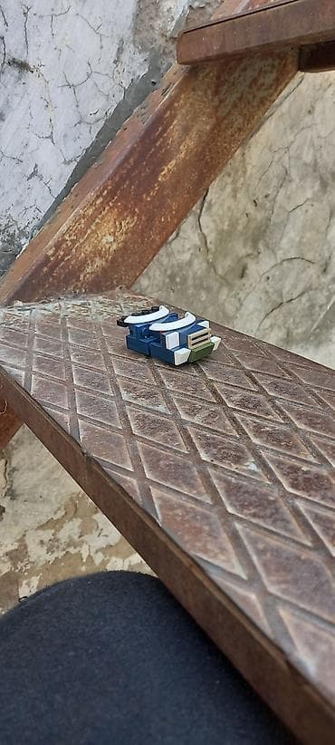 Mini LEGO model – mavi rəngli mikro maşın/hovercraft konstruksiyası - — 1