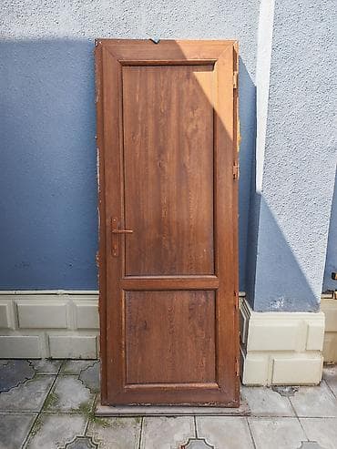 plastik qap: Hamam üçün İşlənmiş Plastik qapı 80x205 sm Ünvandan götürmə — 1