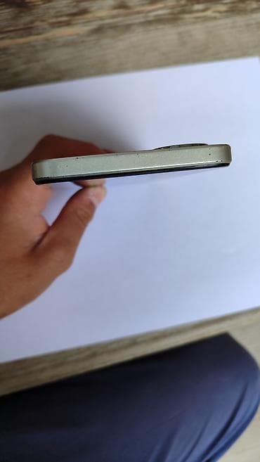 telefon mikrofonu: Oppo A38. 2024-cü ilin sentyabrında alınıb. 200 ₼-a satılır. Bəzi — 2