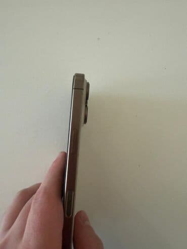 telefon iphone 6: IPhone 16 Pro, 128 GB, Desert Titanium — 3