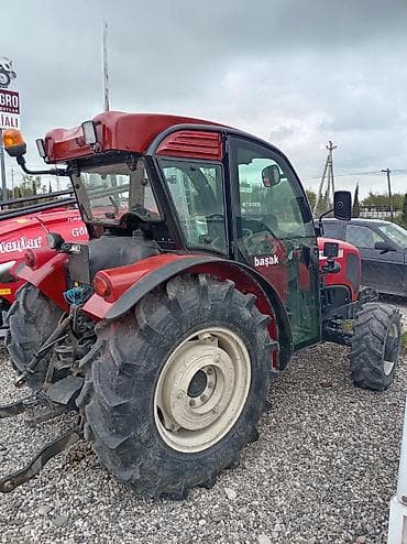 Başak traktoru – kabinəli, universal kənd təsərrüfatı işləri üçün — 4
