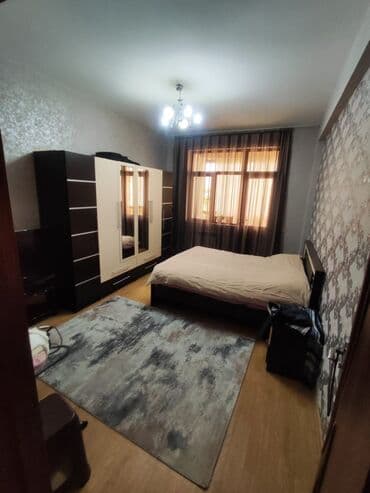 gorədildə satılan evlər: Bakıxanov qəs., 3 otaqlı, Yeni tikili, m. Neftçilər, 106 kv. m — 5