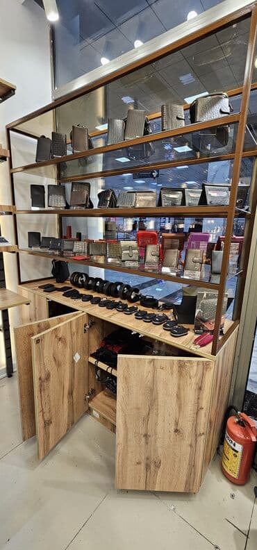 çörək vitrini: 1ededin qiymetMağaza vitrin dəsti – şüşəli vitrin və divar rəf sistemi — 9