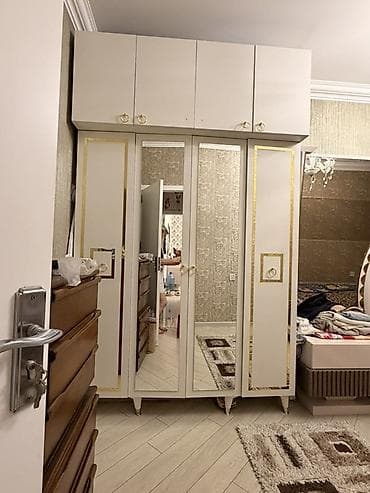 Ev üçün mebel: 3 aydi alinib koclə elaqeli satiıir Ağ rəngli, klassik üslubda geniş — 2