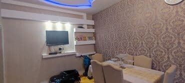 agdasda satilan evler 2020: Binəqədi qəs. 3 otaqlı, 88 kv. m, Orta təmir — 4