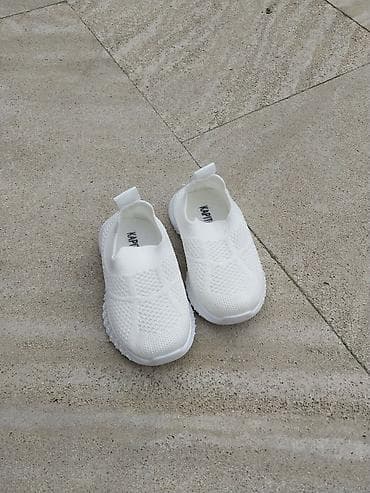 Туфли: Uşaq ayaqqabıları dəsti
Ölçüsü 19-22 — 3