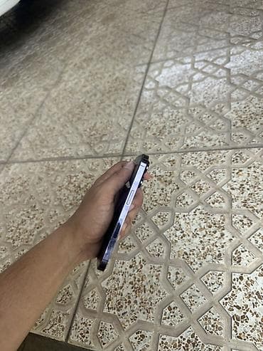 poco m5 pro 5g: IPhone 14 Pro, Deep Purple — 6