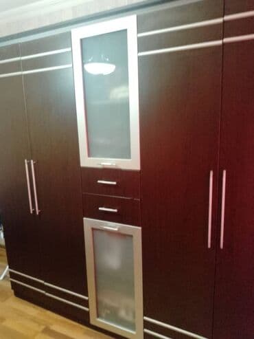 Alfa Romeo: Yataq otağı mebeli Tecili satilir. Yaxshi veziyyetde. Shifoner uzunu — 1