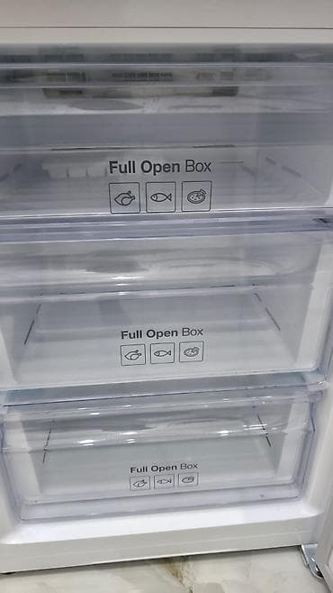 plastesin 2: İki kameralı soyuducu (alt hissədə dondurucu) Samsung No Fros Soyuducu — 4