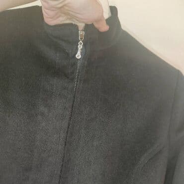 qadınlar üçün təbii dublyonkalar: Qadın Paltosu L (40 -42) ölçüdədir.Tarqovuda alınıb italyan brendidi — 4