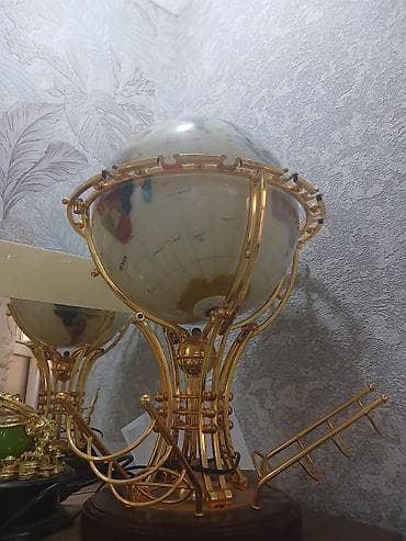 usta ləvazimatları: Cox gözəl hədiyyəlikdi.iş kaninetlərinə çox gözəl yaraşır.xarıcdən — 2