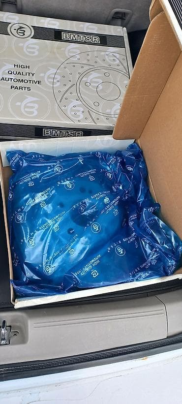 gentra disk: Ön, Mercedes-Benz 2018 il — 1