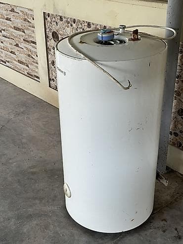 su çeken maşın: Ariston su qızdırıcısı (elektrik, akkumulyator tipli, şaquli silindrik — 2