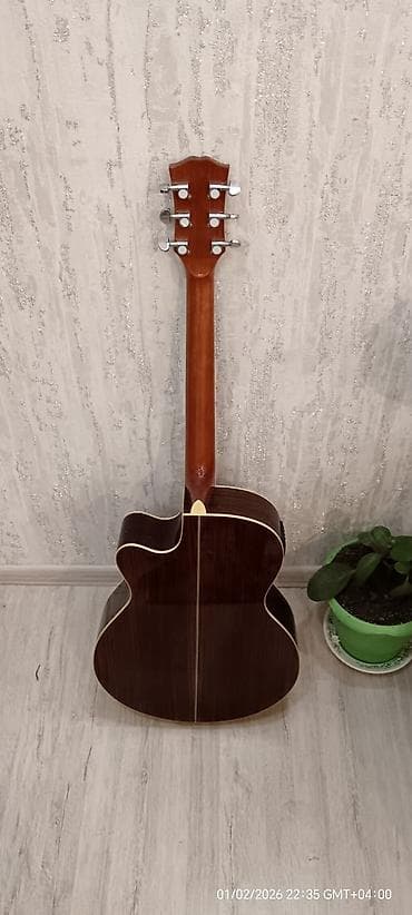 gitara balaca: Akustik gitara, 6 sim, İşlənmiş, Ünvandan götürmə, Ödənişli çatdırılma, Rayonlara çatdırılma — 6