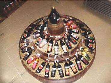 ev ucun yellencek: Sifarişlə şərab vitrinləri — 1