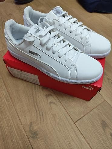 puma krasofka: Puma ağ klassik idman ayaqqabısı Çindəki Puma mağazasından hədiyyə — 2
