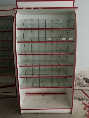 Mağaza üçün sərgiləmə rəfi 5 ədəd əldə varmdı 1 ri 1️⃣5️⃣0️⃣manata