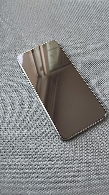 panel radiator: IPhone 11 Pro Max, 64 GB, Gümüşü, Face ID — 2