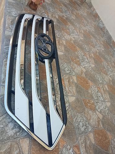 Hunday Santafe radiator barmaqlığı üstdən çıxma arginal 2014_2017madel