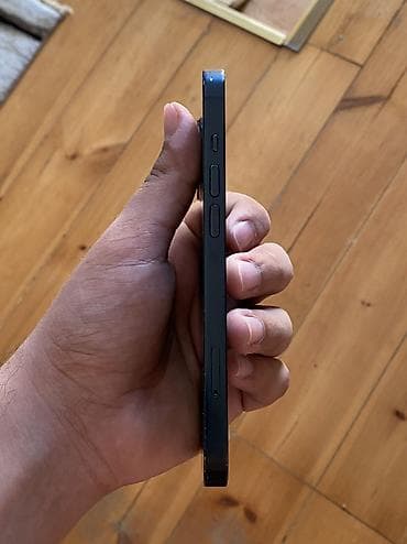 blackbird et ceken: IPhone 14, 128 GB, Midnight, Zəmanət, Face ID — 4