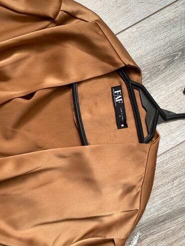 dest geyim: 1defe geyinilib. 60azn alinib. Yenidir — 4