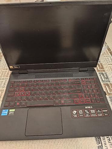 Yeni Acer Nitro, 15 ", Intel Core i5, 512 GB — 5