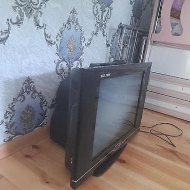 shivaki 32sh90g smart: İşlənmiş Televizor Shivaki 24" Ünvandan götürmə — 2