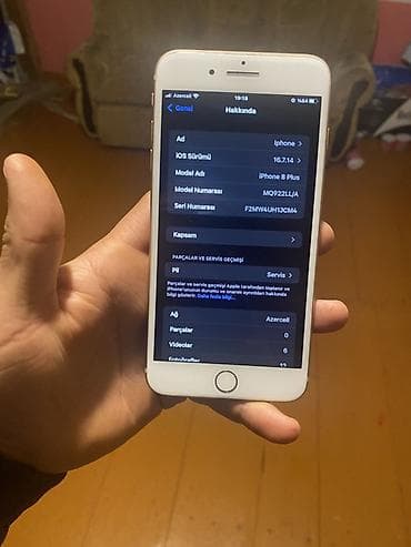 iphone 11 xirdalan: IPhone 8 Plus, Qızılı, Barmaq izi — 9