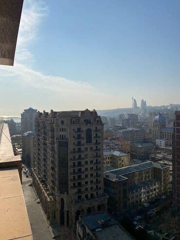 ucbucaq evlər: 3 otaqlı, Yeni tikili, m. Sahil, 131 kv. m — 2