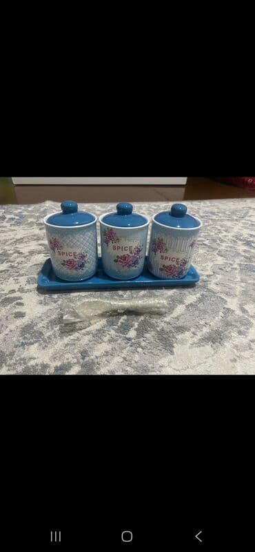 sufre instagram: Üç ədəd keramik ədviyyat qabından ibarət bu dəst mətbəxiniz üçün ideal — 1