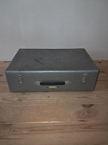şəxsi əşyalar: Material Aliminium !!! Olcu : 57 x 37 x 17 Sm !!! SUMQAYITDADI !!! 20 — 1