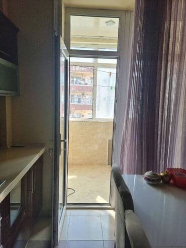 bakixanovda kiraye evler 2024: 28 may metrosunun yaxınlığında tibb universitetə yaxın 17 mertebeli — 28