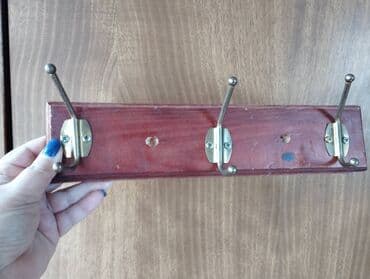 вешалка с одеждой: Asilqan. Panosu temiz taxdadandir. Keyfiyyetli maldir. Qiymet sondur — 1