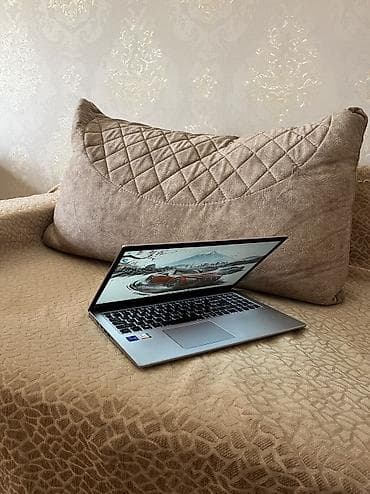 Acer: İşlənmiş Acer Aspire, 15.6 ", Intel Core i7, 256 GB, Ünvandan götürmə — 2