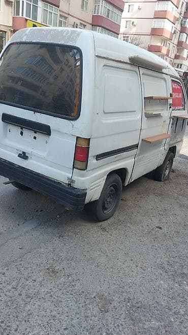 Sürülmür. Sadecə kuzadır. Koffe satış standı kimi işlər üçün nəzərdə