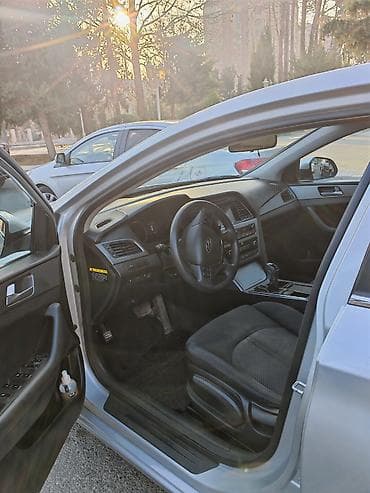 17 diski: Hyundai Sonata: 2 л | 2015 г. Седан — 10