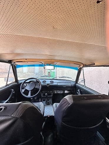 vaz 2110: VAZ (LADA) 2106: 1.6 l | 1982 il 41420 km Sedan — 7