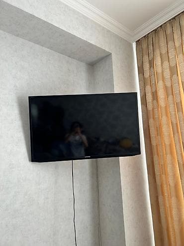 İşlənmiş Televizor Samsung LED ekran 43" Ünvandan götürmə