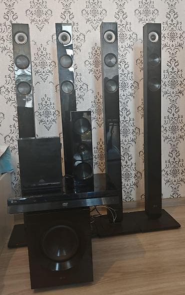 LG ev kinoteatrı və akustik sistemi - Tam dəst: 4 ədəd hündür “tower”