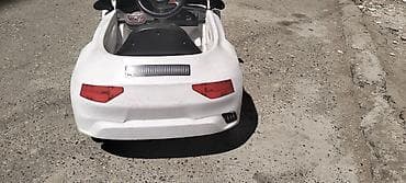 b class makasin: Uşaq üçün elektrikli ride-on avtomobil akmulaytor zaryaktaya qoymaq — 2