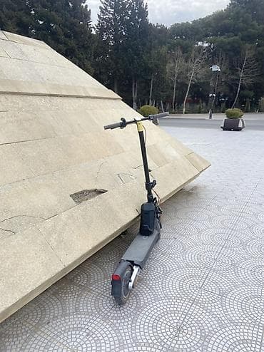 scooter icaresi: İşlənmiş Elektrik samokat 10", > 1000 Vt, 16 - 25 km/s, Ödənişli çatdırılma — 4