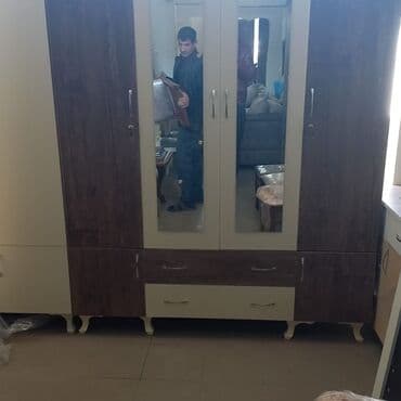 4 qapili dolab: Yeni, Açılan, 4 qapılı Düz dolab, Türkiyə — 26