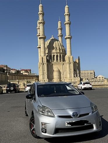 prius ön şüşə: Toyota Prius – hibrid həcmli şəhər sedanı/hatchback Texniki — 8